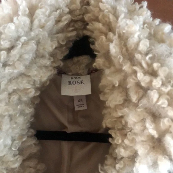 Knox Rose Cream Teddy Jacket - Picture 2 of 2